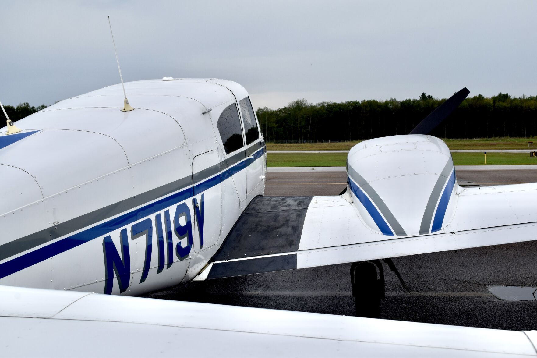 Piper PA Twin Comanche 2.JPG